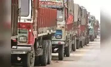 वाहन लोकेशन ट्रैकिंग डिवाइस  की कीमत बढ़ने से  राजस्थान में 50 हजार ट्रकों के थम सकते हैं पहिए
